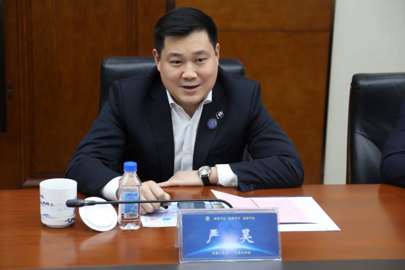 1606478153134000114.jpg 昊主席和防城港市市长会谈的照片_20201127183428.jpg