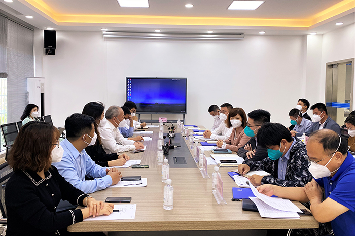 1671176183111082272.jpg 崖州区会谈1.jpg